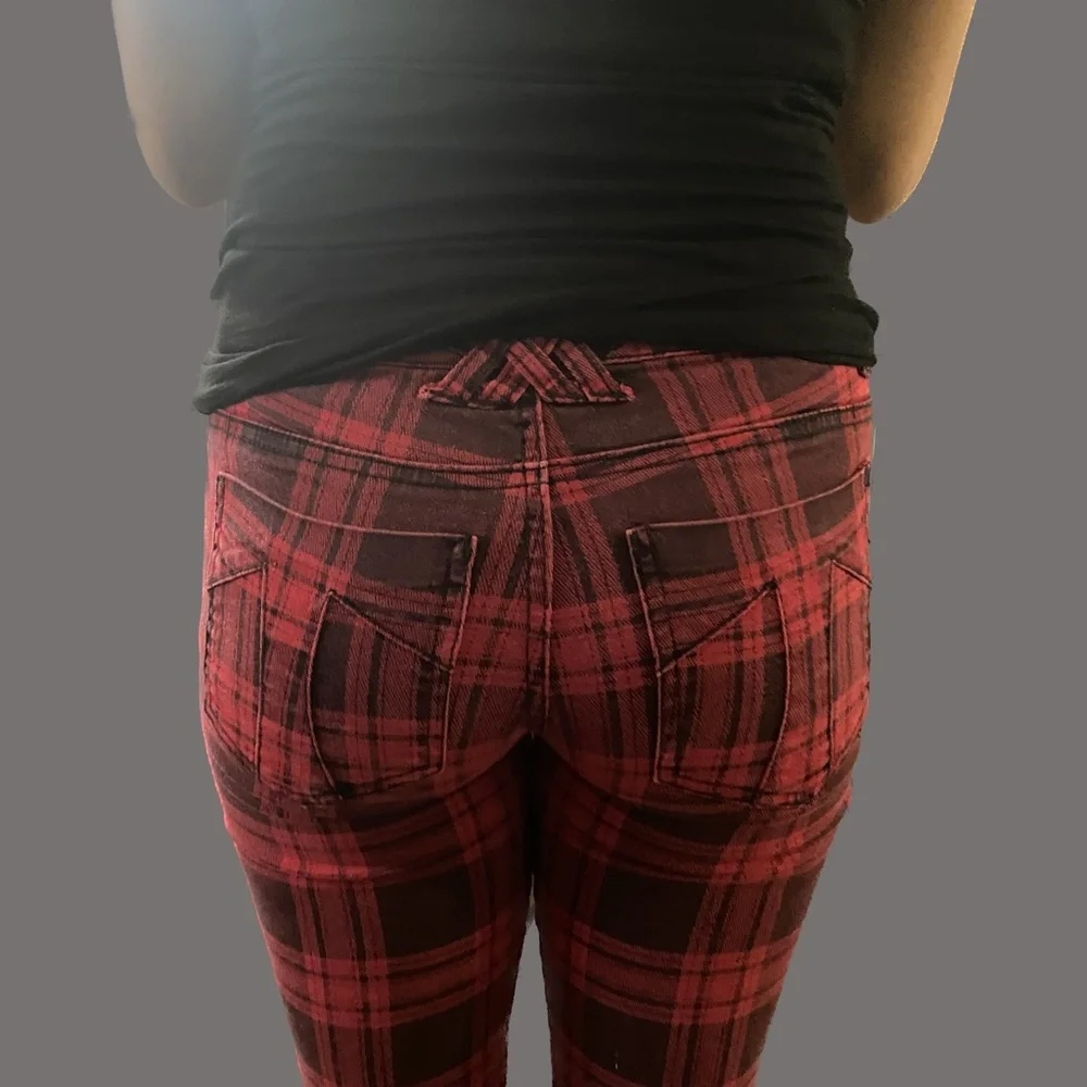 Tripp nyc red plaid jeans - Picture 5 of 5
